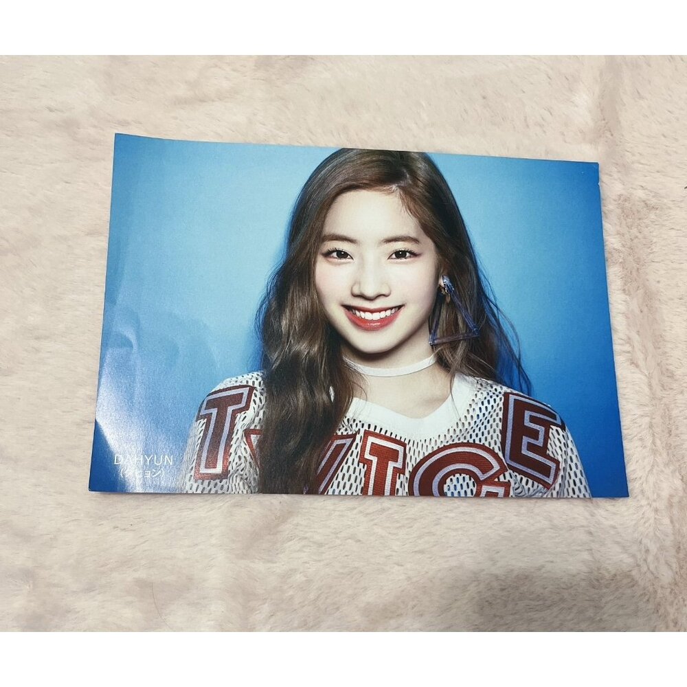 Twice Kpop flyer